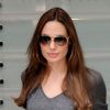 Angelina Jolie, ravissante, sortant d'un studio de production à Londres le 8 septembre 2011