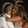 Retrouvailles très chaleureuses et émouvantes pour Andrea Bocelli et Céline Dion, en concert à Central Park, le 15 septembre 2011.