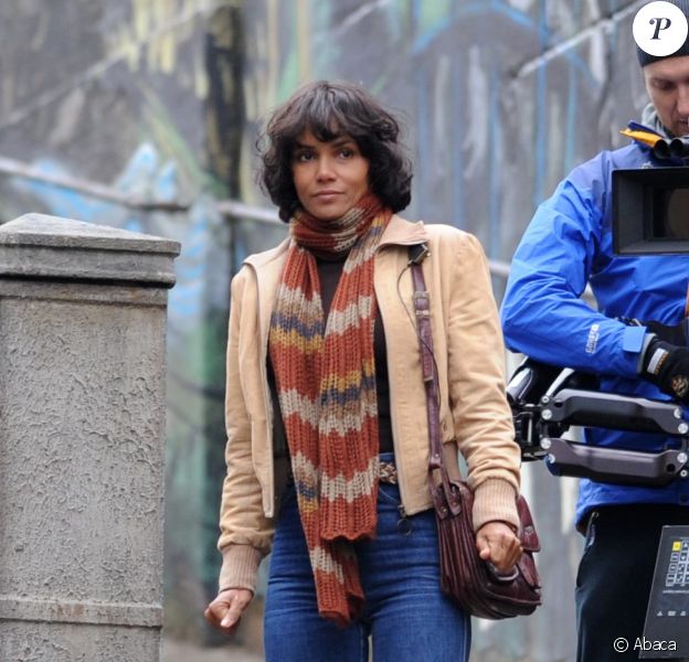 L'actrice Halle Berry en plein tournage du film Cloud Atlas le 15 septembre 2011 à Glasgow