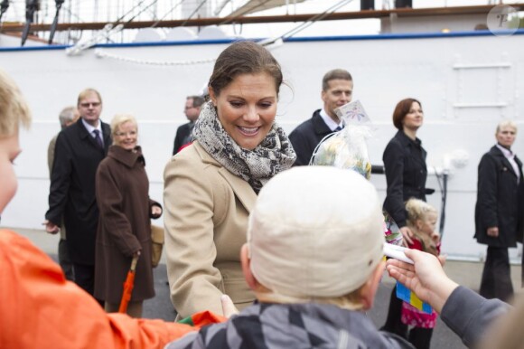 La princesse Victoria de Suède, enceinte et son époux le prince Daniel en visite à Turku, capital de la culture 2011, en Finlande, le 19 septembre 2011