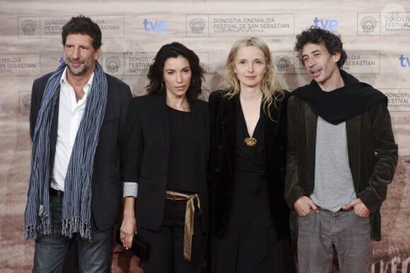 La réalisatrice Julie Delpy, et les acteurs de son film Skylab, Aure Atika et Eric Elmosnino en Espagne, au Festival international du film de Saint-Sébastien, le 20 septembre 2011
