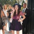 Roxane Mesquida à son arrivée au défilé Dior le 30 septembre 2011 au musée Rodin à Paris