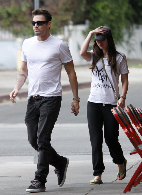 Megan Fox et son homme Brian Austin Green avaient leur tête des mauvais jours le 4 octobre 2011 à Los Feliz en Californie