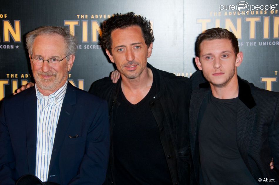 le 19 juillet 2011 a paris steven spielberg et ses acteurs jamie bell revele par billy elliot et gad elmaleh purepeople