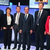 Michel Baylet, Martine Aubry, Manuel Valls, François Hollande, Arnaud Montebourg et Ségolène Royal, débat des primaires, le 5 octobre 2011.