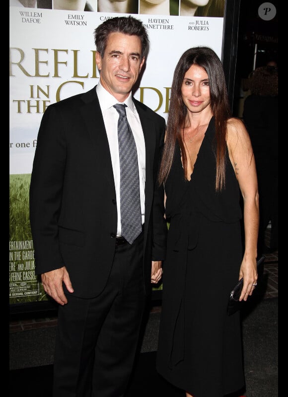 Dermot Mulroney et sa femme lors de l'avant-première du film Fireflies in the Garden à Los Angeles le 12 octobre 2011
