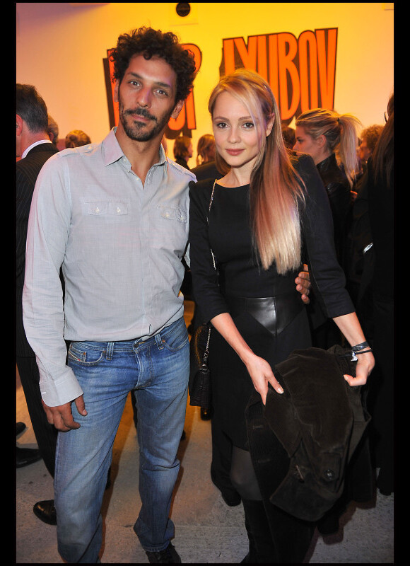 Tomer Sisley et Beatrice Rosen lors de la soirée d'inauguration de la boutique Look à Paris le 17 octobre 2011