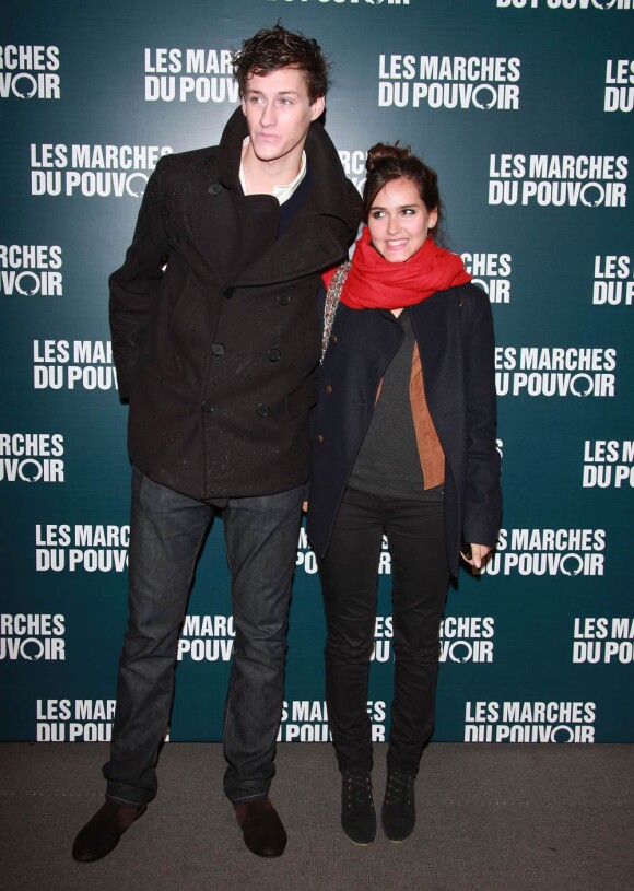 Jean-Baptiste Maunier et Joyce Jonathan à la projection du film de George Clooney Les Marches du pouvoir, à Paris. 18 octobre 2011