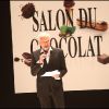 Laurent Boyer a présenté le défilé à l'occasion de l'ouverture du salon du chocolat le 19 octobre 2011