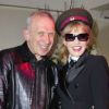 Jean-Paul Gaultier et sa grande amie Arielle Dombasle célèbrent le lancement du livre : La Planète mode de Jean-Paul Gaultier. Le 20 octobre 2011 à la maison Gaultier.