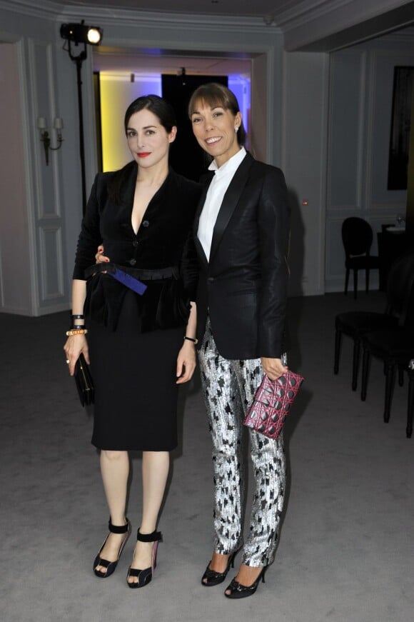 Amira Casar et Mathilde Meyer au dîner Dior en l'honneur de l'artiste Anselm  Reyle. Paris, le 20 octobre 2011