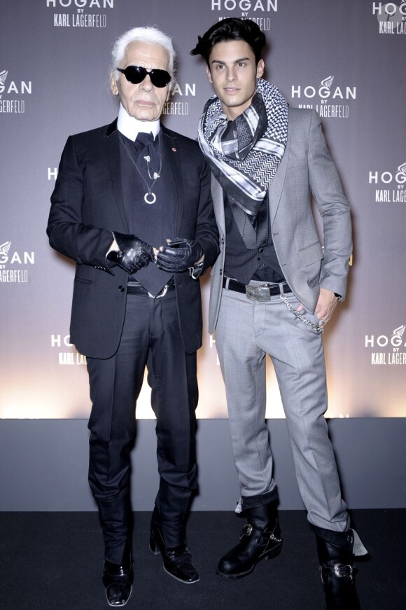 Karl Lagerfeld et Baptiste Giabiconi à Paris en octobre 2010 chez Hogan 