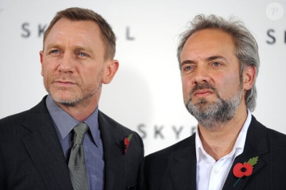 Daniel Craig et Sam Mendes pour la première conférence de presse de Skyfall, à Londres le 3 novembre 2011.