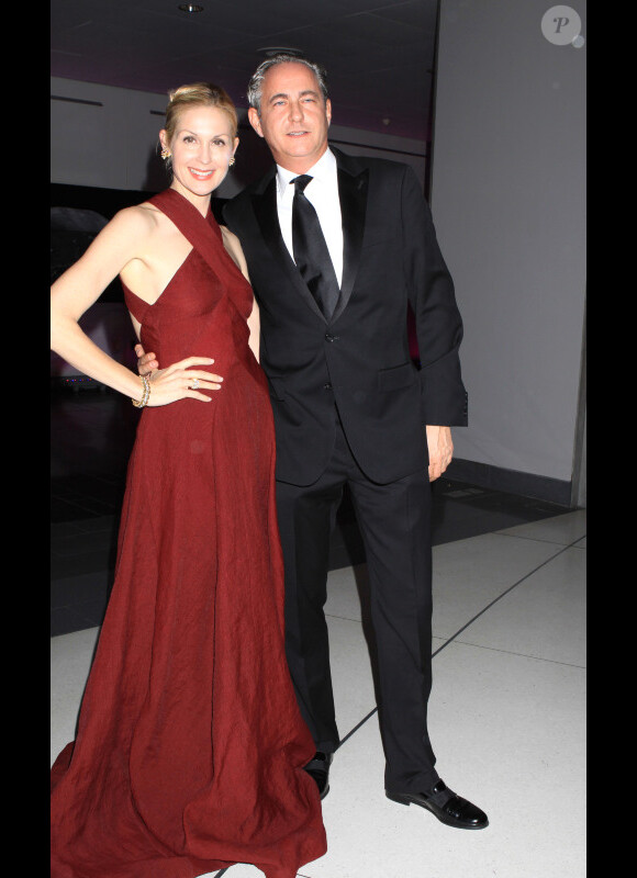 Kelly Rutherford et son nouveau compagnon l'avocat allemand Marcus Ernst, lors du gala L'Oréal à New York, le 2 novembre 2011