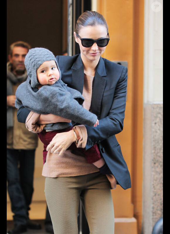 Miranda Kerr et son fils Flynn, à New York, le 5 novembre 2011