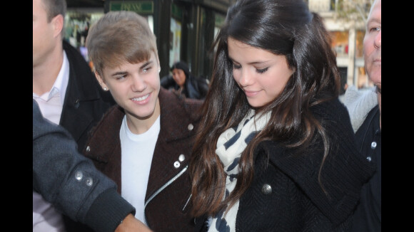 Justin Bieber, roi des lovers, invite Selena Gomez à un déjeuner chic