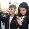 Justin Bieber et Selena Gomez déjeunent dans un restaurant de l'avenue Montaigne, à Paris, le mercredi 9 novembre 2011.