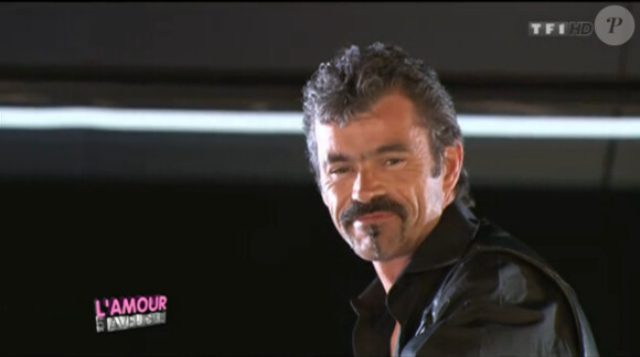 Thierry dans L'amour est aveugle le vendredi 11 novembre 2011 sur TF1