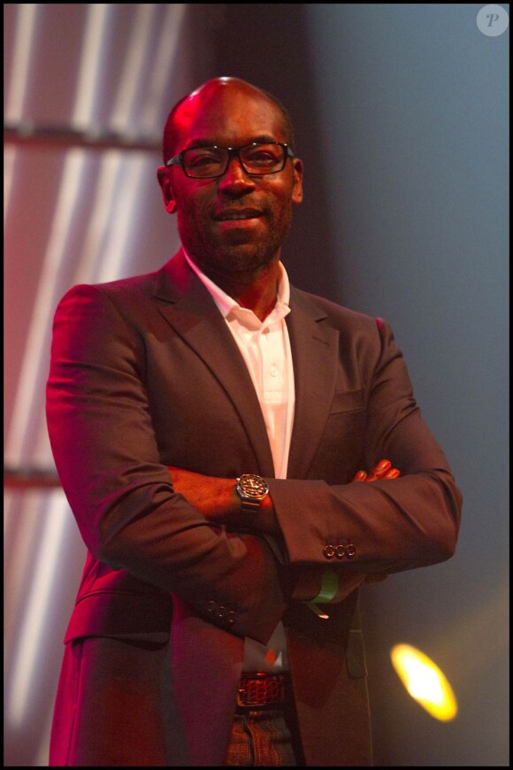 Concert solidarité Outre-Mer, samedi 12 novembre au Bataclan, à Paris. Lucien Jean Baptiste.