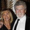 Patrick Prejean et sa femme lors du dîner des stars au Fouquet's à Paris, organisé par le Dr Pierre Huth, au profit du dépistage du cancer à l'Institut Fournier le 14 novembre 2011 