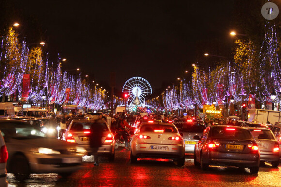 Illuminations de l'avenue des Champs-Elysées en 2009