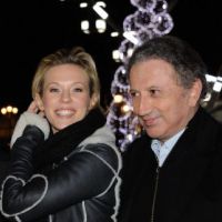 Lorie : Lumineuse pour un Noël enchanté avec Michel Drucker