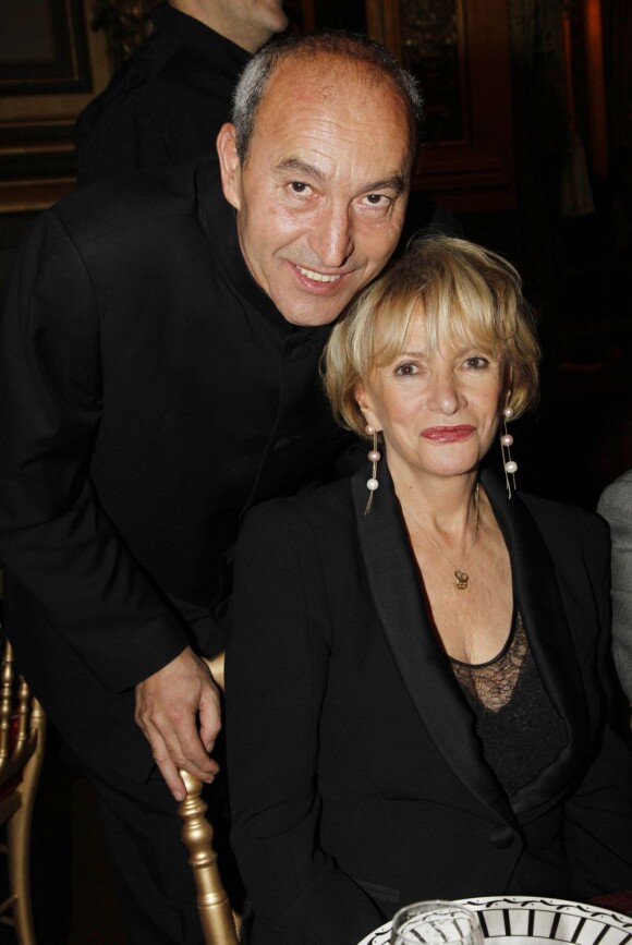 Eve Ruggieri et son époux Rachid Kimoune à l'Opéra Garnier, le 22 novembre 2011.