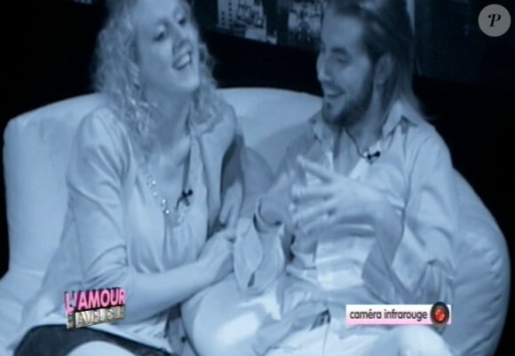 Cyrielle et Curtis dans L'amour est aveugle 2 sur TF1 le vendredi 25 novembre 2011