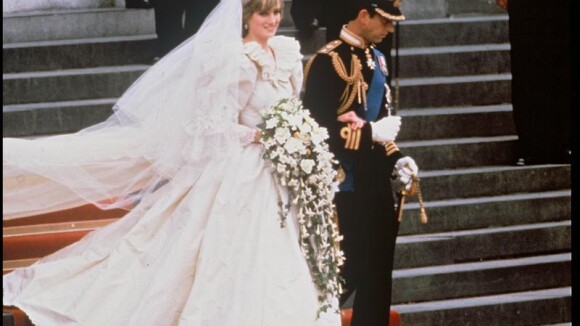 Princesse Diana : sa robe et ses ballerines de mariage rapportent 140 000 euros