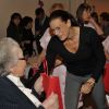 Stéphanie de Monaco rencontre des pensionnaires de la maison de retraite Hector Otto, à Monaco. Le 16 décembre 2011