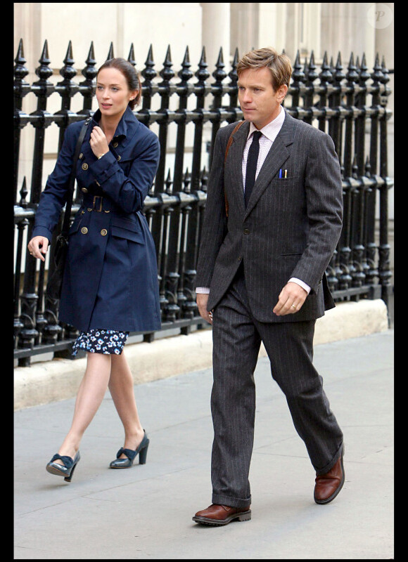 Emily Blunt et Ewan McGregor sur le tournage de Salmon fishing in the Yemen, à Londres, le 18 août 2010.