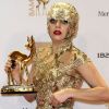 Lady Gaga, habillée en Alexander McQueen lors de la cérémonie des Bambi Awards à Wiesbaden en Allemagne. Le 10 novembre 2011.