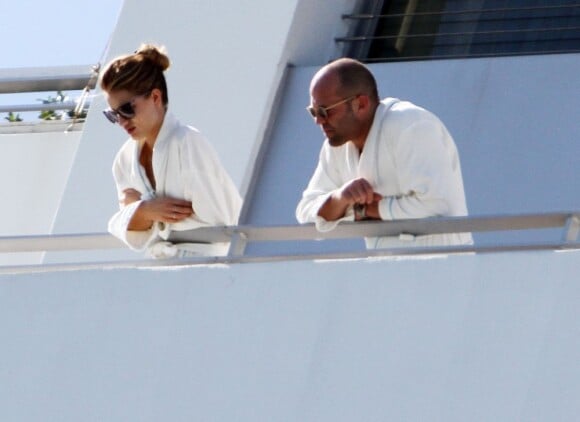 Rosie Huntington-Whiteley et Jason Statham à Miami, en plein moment de détente. Le 31 décembre 2011