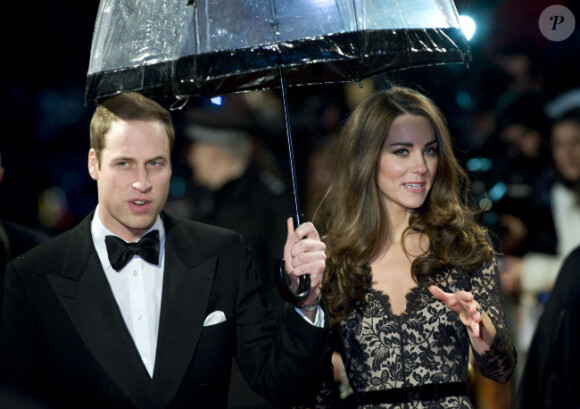 Le duc et la duchesse de Cambridge, couple somptueux, lors de l'avant-première du film Cheval de Guerre à Londres le 8 janvier 2012
