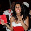 Ayem (Secret Story 5) envoie des baisers durant la Christmas Party au Six Seven à Paris le 23 décembre 2011