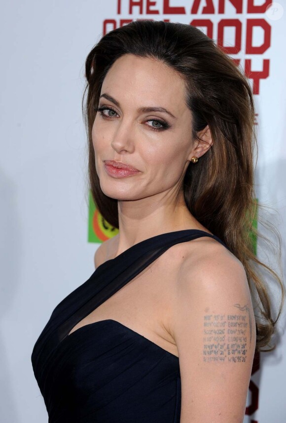 Angelina Jolie à Los Angeles, le 8 décembre 2011.