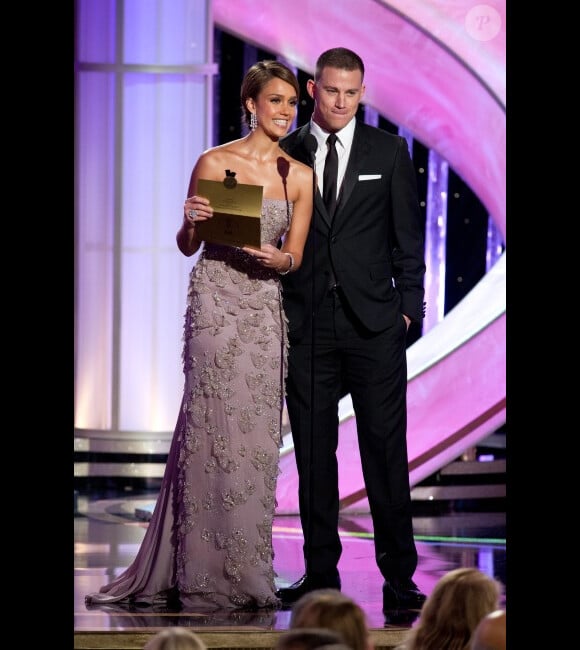 Jessica Alba et Channing Tatum lors des Golden Globes à Beverly Hills le 15 janvier 2012