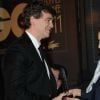 Arnaud Montebourg reçoit son trophée d'homme politique de l'année 2011 lors de la soirée GQ des hommes de l'année 2011 au Ritz à Paris 