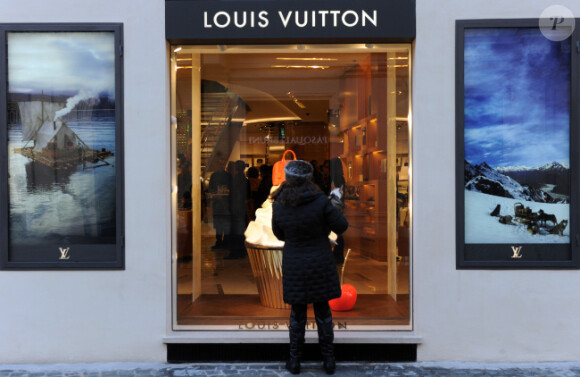Inauguration de la  "Maison Rome Étoile",  nouvelle boutique Louis Vuitton à Rome, le 27  janvier 2012
