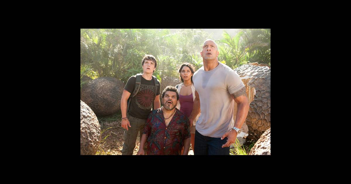 Voyage Au Centre De La Terre Film 3 La bande-annonce du film Voyage au centre de la Terre 3 - Purepeople