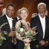 Denzel Washington, Scarlett Johansson et Morgan Freeman lors des Golden Cameras Awards à Berlin le 4 février 2012