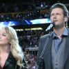 Miranda Lambert et Blake Shelton chante America The Beautiful lors du Super Bowl du 5 février 2012 à Indianapolis