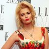 Pixie Geldof portait une robe Dolce & Gabbana lors des Elle Style Awards à Londres, le 13 février 2012.