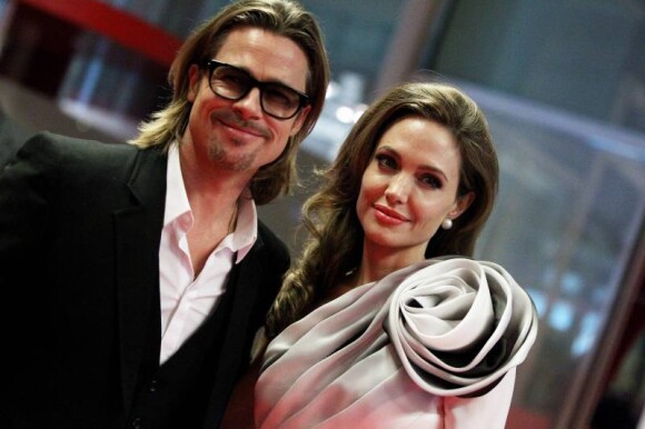 Brad Pitt et Angelina Jolie le 16 février 2012 lors de l'avant-première du film Au pays du sang et du miel à Paris