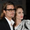 Brad Pitt et Angelina Jolie le 16 février lors de l'avant-première Au pays du sang et du miel à Paris