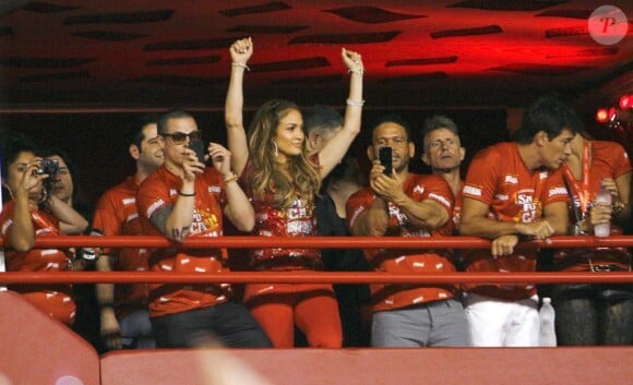 Jennifer Lopez et son amoureux Casper Smart ont fait la fête au Carnaval de Rio au Brésil. Le 19 février 2012