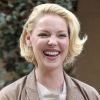 Katherine Heigl, souriante, et sa mère Nancy à Los Angeles, le 21 février 2012