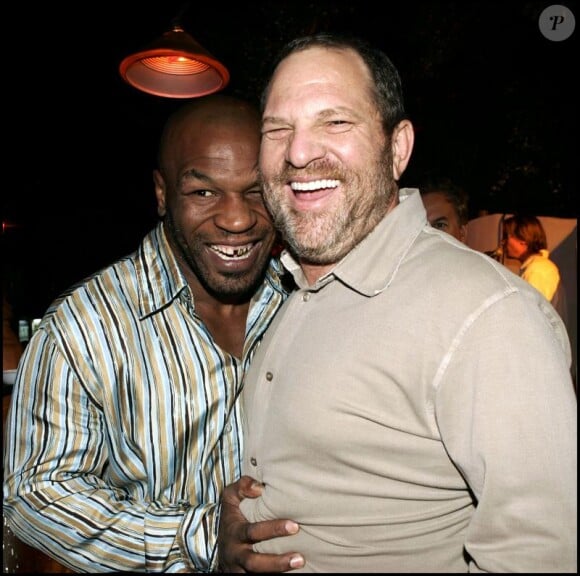 Mike Tyson et Harvey Weinstein, en août 2005 en Italie.