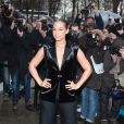 Alicia Keys en forme au défilé Chanel le 6 mars à Paris 