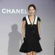 Virginie Ledoyen a assisté au défilé Chanel le 6 mars 2012 